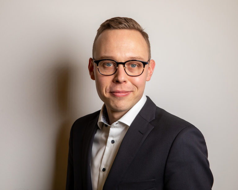 Matias Marttinen Kokoomuksen eduskuntaryhmän johtoon